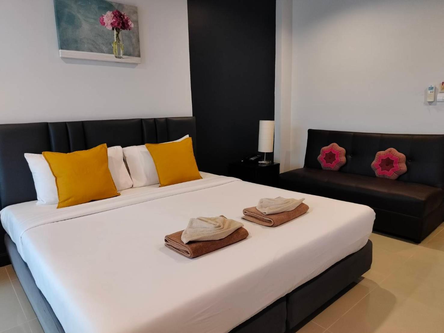 May House Karon Beach Ban Karon 외부 사진